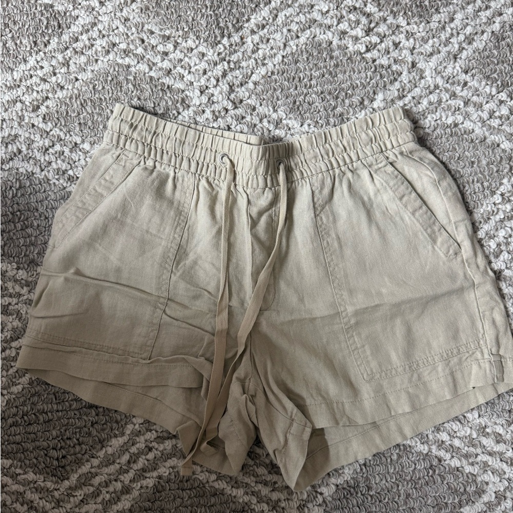 Women's Tan Shorts